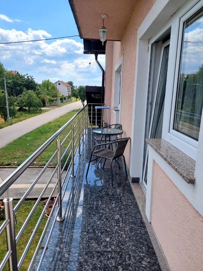 Dream Apartman Otocsán Kültér fotó