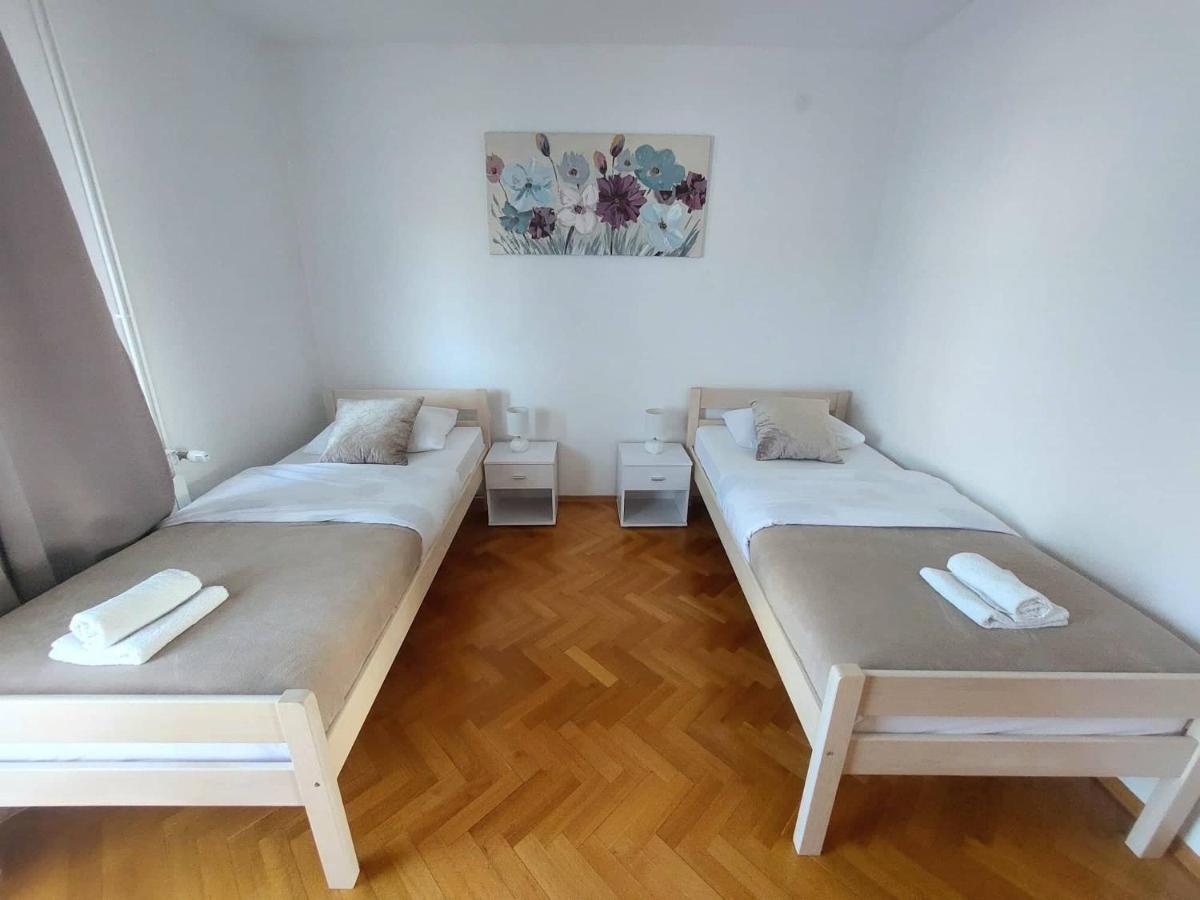 Dream Apartman Otocsán Kültér fotó